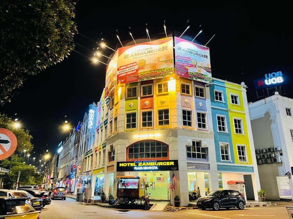 Hotel Zamburger Plaza Mahkota Malacca Luaran gambar