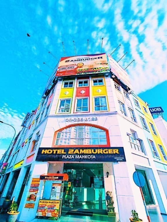 Hotel Zamburger Plaza Mahkota Malacca Luaran gambar