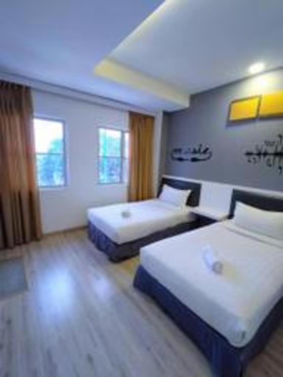 Hotel Zamburger Plaza Mahkota Malacca Luaran gambar